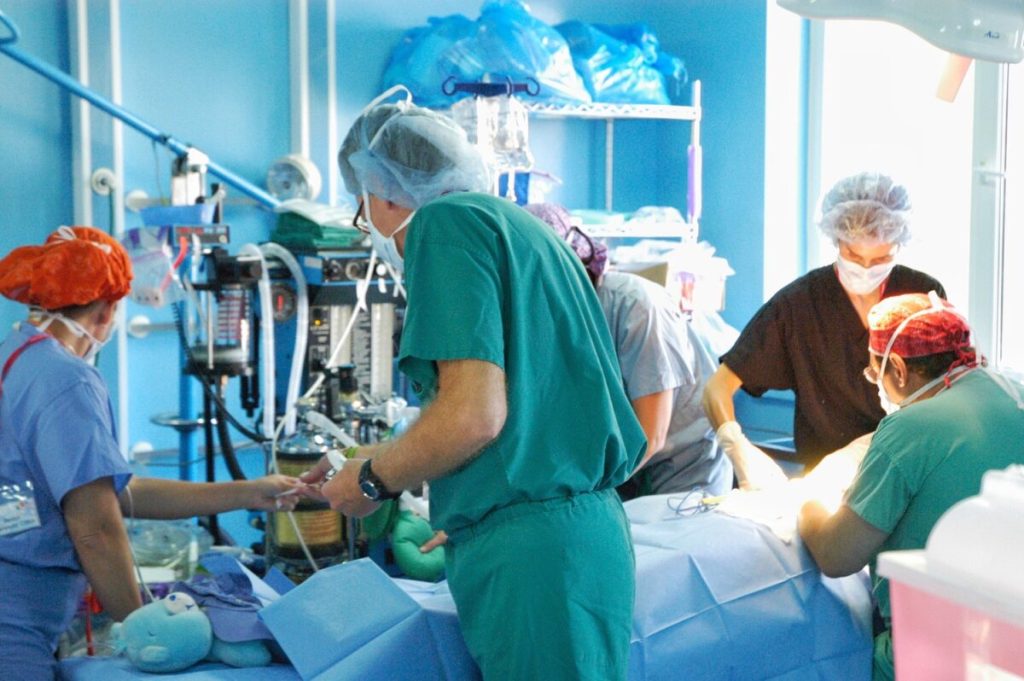 doctors in the operating room