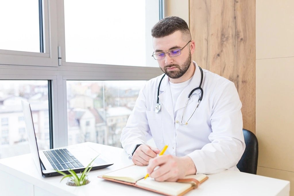 healthcare professional revisiting his 5 year goals examples