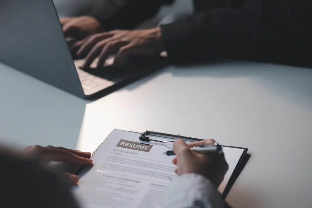 healthcare applicant researching what is ats resume to align resume keywords with job descriptions
